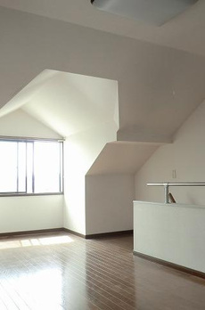 部屋番号：301 