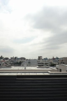 部屋番号：301 