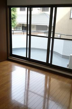 代々木一戸建（辻元邸） 