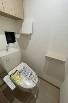 ルーブル蓮根弐番館 