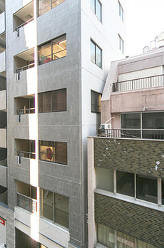 ＶＡＩＮＱＵＥＵＲ　ｉｗａｍｏｔｏｃｈｏ 