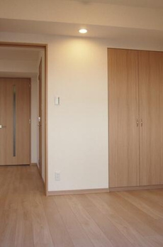 ルーブル大鳥居伍番館 