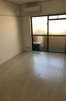 メゾンド目白 