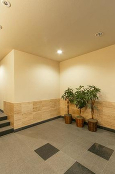 ガーデンクレスト 