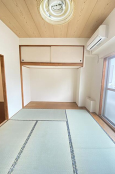 アーバンタニ 