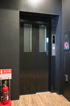 ラ・ブークル 