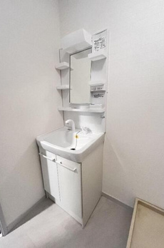 アヴェヤーナ烏山 