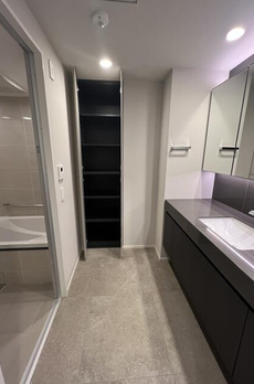 ザ・パークハウス千代田六番町 