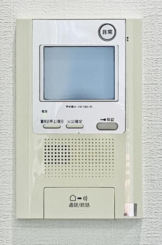 Ｂｒｉｌｌｉａ　ｉｓｔ　三軒茶屋　アイビーテラス 