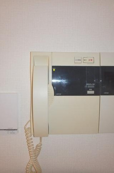 アムス四谷三丁目 