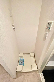 レジディア四谷三丁目 