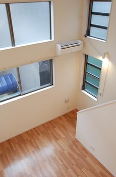 ＱＵＡＲＴＩＥＲＬＡＴＩＮ　ＳＡＮＧＥＮＣＨＡＹＡ物確ＩＴＡＮＪＩＢＢ 