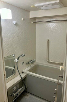 トゥールロワイヤル三軒茶屋 