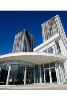 ＴＨＥ　ＴＯＫＹＯ　ＴＯＷＥＲＳ　ＭＩＤＴＯＷＥＲ 