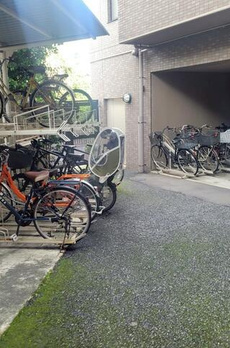 サーパス方南町 