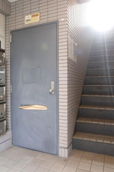 ビュハイツ十条 