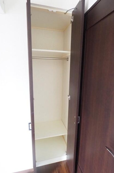 パークフラッツ市谷台町坂 