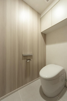ＴＨＥ　ＡＫＡＳＡＫＡ　ＲＥＳＩＤＥＮＣＥ　Ｓ．Ｏ．Ａ．　－ｓｐｉｒｉ 
