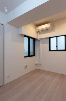 ＴＨＥ　ＡＫＡＳＡＫＡ　ＲＥＳＩＤＥＮＣＥ　Ｓ．Ｏ．Ａ．　－ｓｐｉｒｉ 