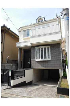 杉並区和泉４丁目貸家 