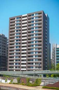 エンブレムコート明石町 