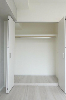 ＯＮＥ　ＲＯＯＦ　ＦＬＡＴ　ＴＯＧＯＳＨＩ 