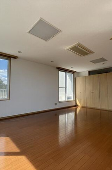 イーストヴァリュー弦巻 