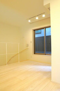 ＡＧＲＡＴＩＯ　ＴＥＲＲＡＣＥ　恵比寿（アグレシオ　テラス　恵比寿） 