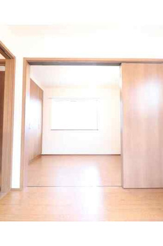 西新井栄町２丁目戸建 