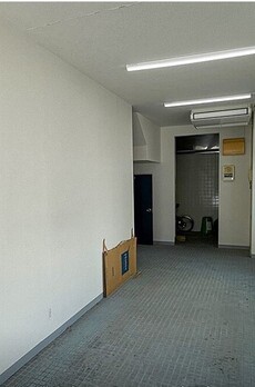 春日ビル 