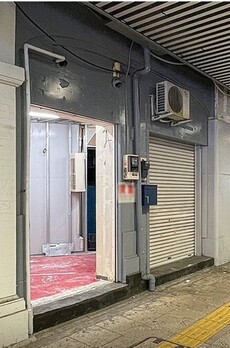 JR神田駅東口駅前店舗 