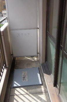 コスモピアビル 