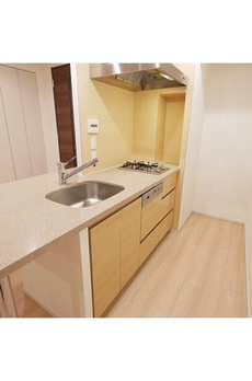 コンフォリア新宿イーストサイドタワー 