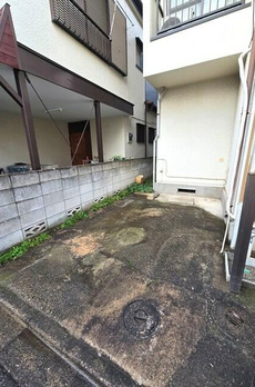 千歳台２丁目貸家 