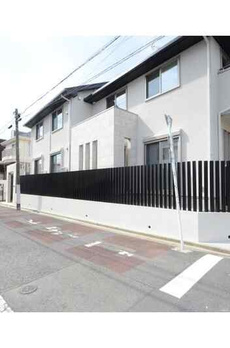 Ｄｉａｍｏｎｄ．　Ｃｏｕｒｔ 