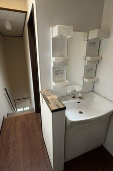 北沢２丁目戸建 