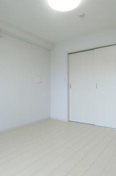 リブリ・神楽坂 
