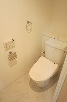 ドゥーエ新川 