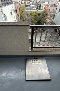 ハイツ一葉 
