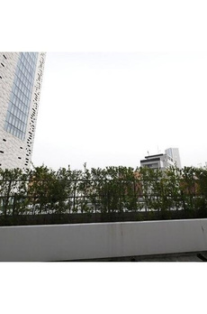 コンフォリア新宿イーストサイドタワー 