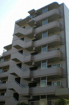 ヴィラはなぞの 
