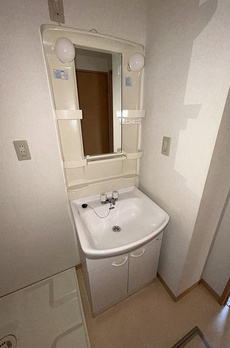 ＬＹＮＸ日本橋本町 