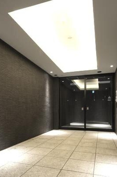 マインズ・コム白金 