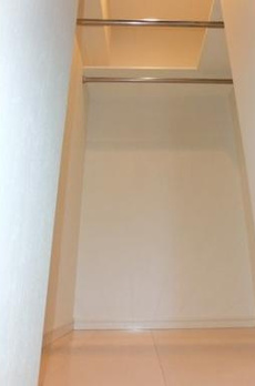 スタンビューレ中野坂上 
