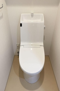 セントラルプレイス新宿御苑前 