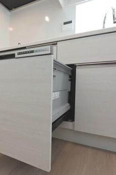 コムレジ赤羽　賃貸棟 