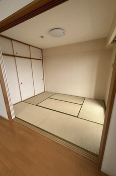 デュオシティイースト 