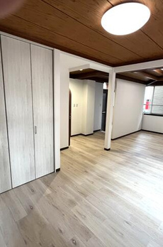 鯨岡マンション 