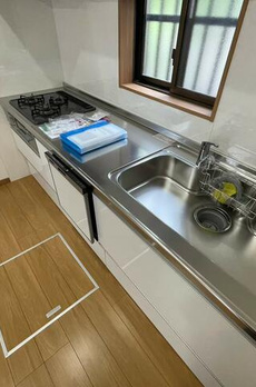 東伊興３丁目戸建 