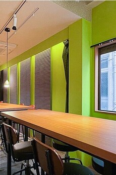 新宿プラスワンビル 